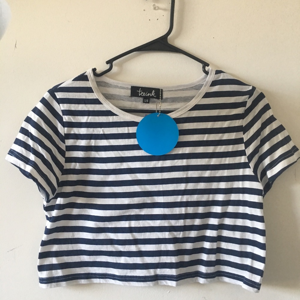 Crop tops tee